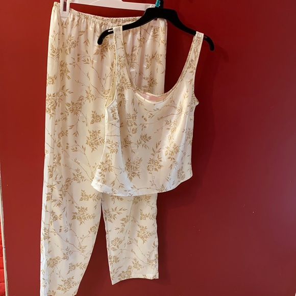 Victoria's Secret Other - NWOT Victoria’s Secret Satin Pajama Set